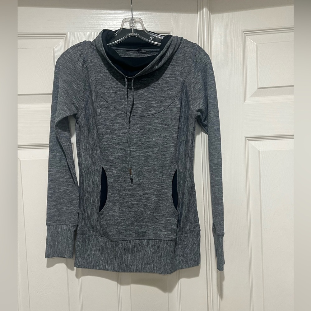 Prana Gray Black Sweatshirt Turtle Cowl Neck sz‎ XS Sweater Pockets Draws…
